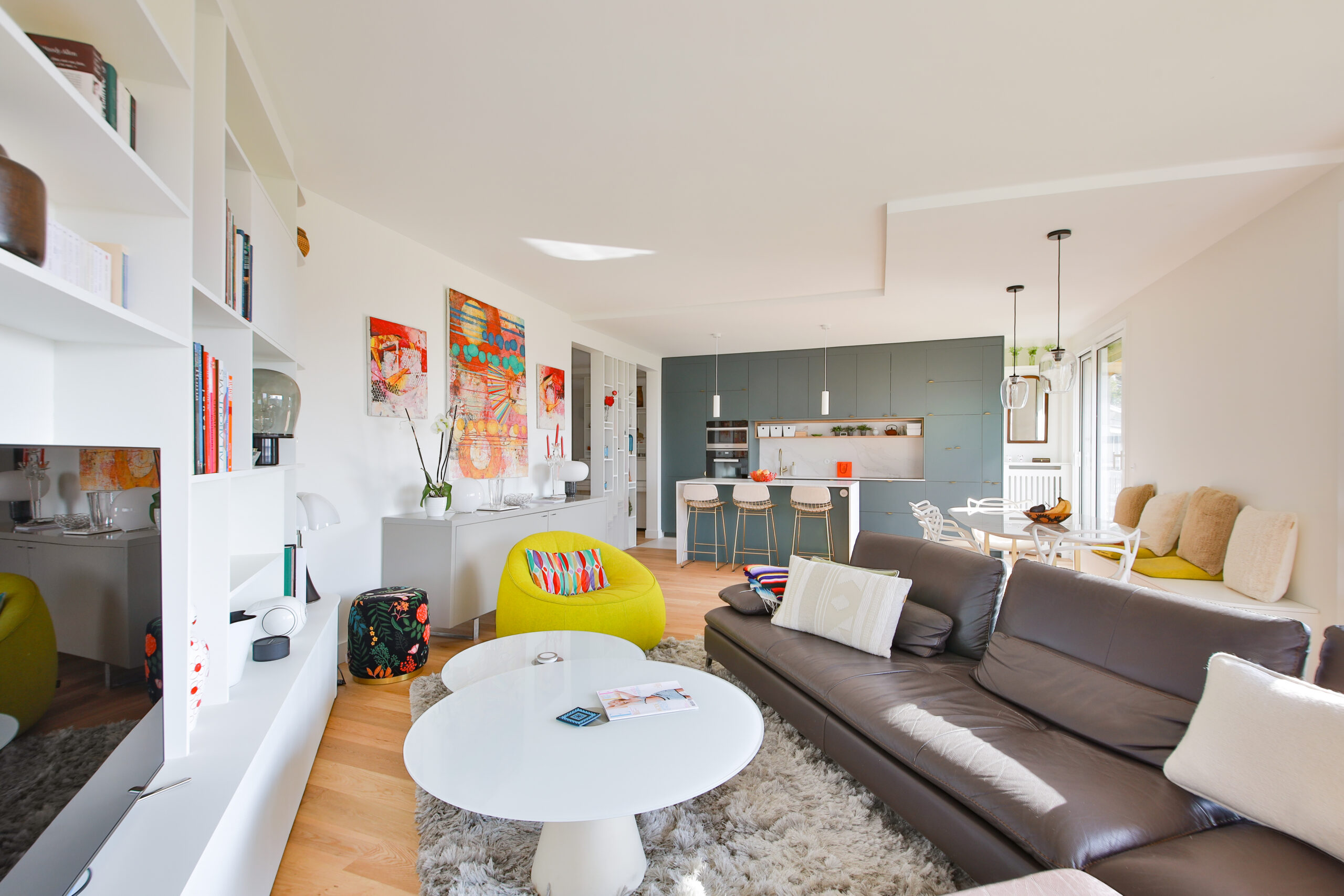 Cuisine sur mesure FENIX Verde Comodoro — vue d'ensemble, Projet Barcelone Paris 16e — Manufactura