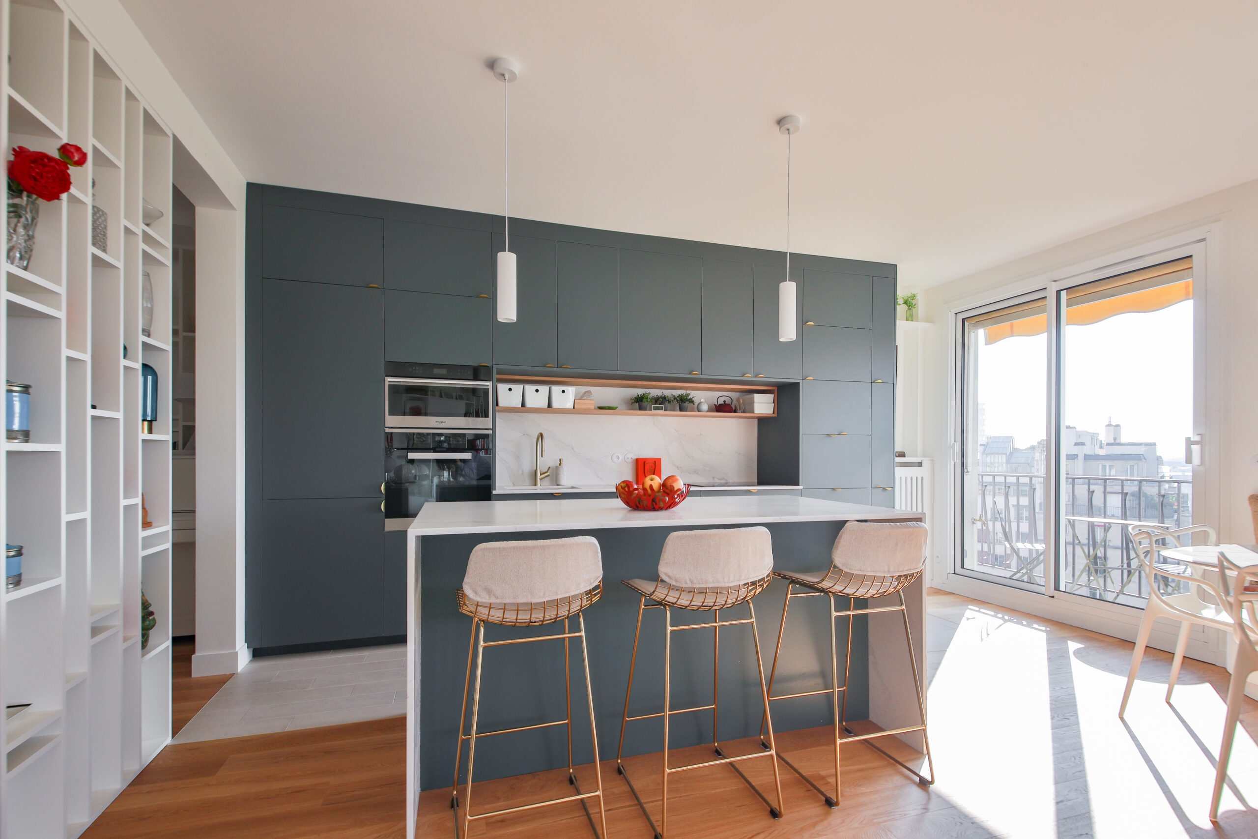 Plan large de la cuisine sur mesure FENIX Verde Comodoro — Manufactura